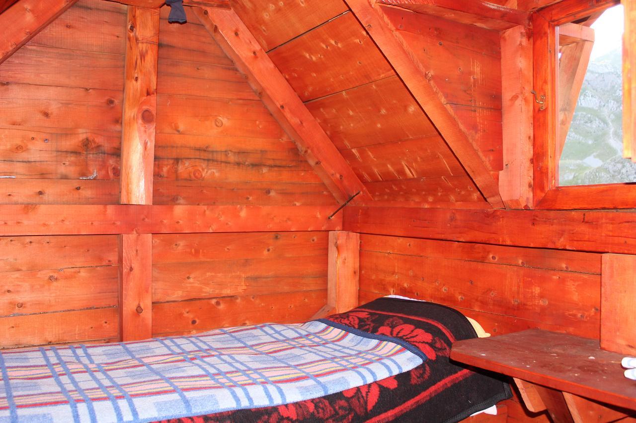 Rural Household Minic - Kapetanovo Jezero Vandrarhem Kolašin Exteriör bild